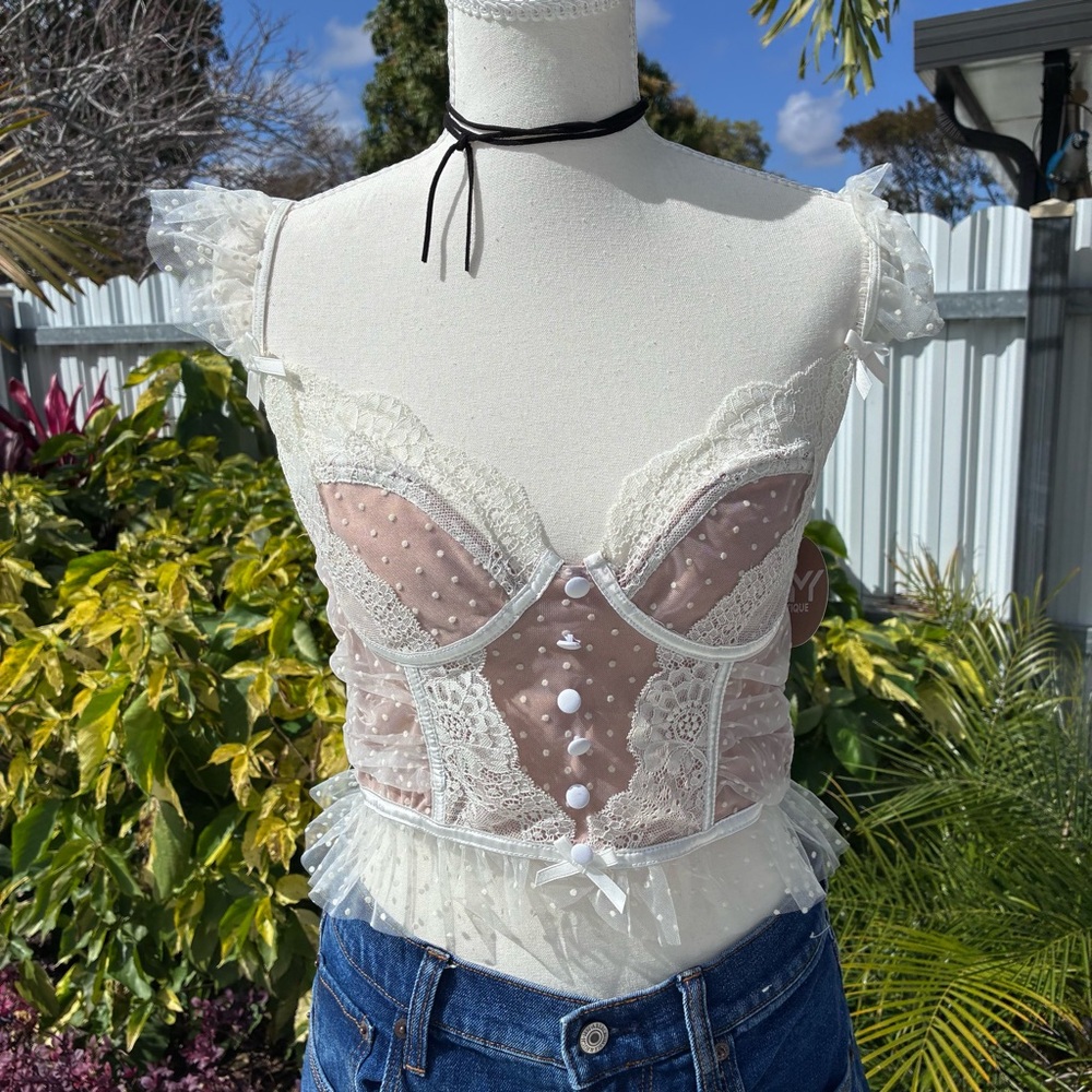 Envy Boutique - Bra Corset - Tan polka dots and white lace -SZ Medium